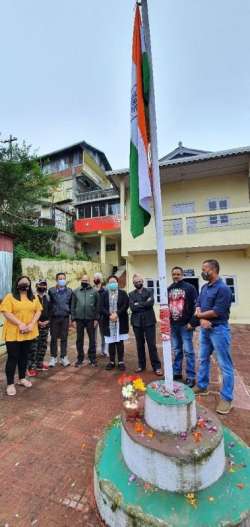 srbtcdarjeeling.com Photos