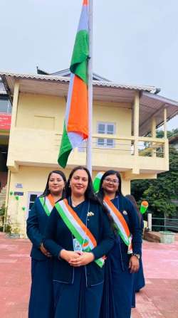srbtcdarjeeling.com Photos